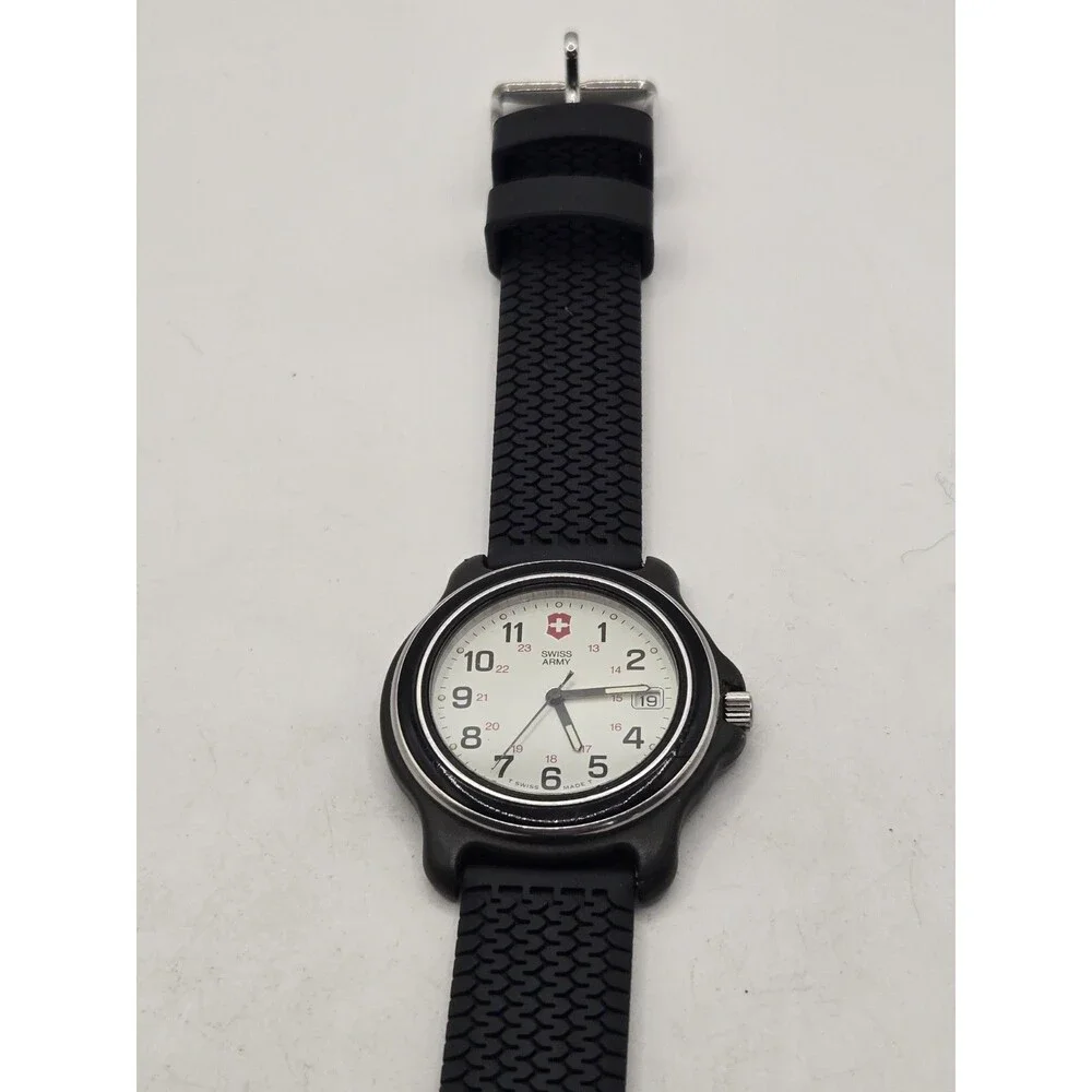 Victorinox Swiss Army Watch Men 39mm. Black Tone. New Rubber Strap. New Battery